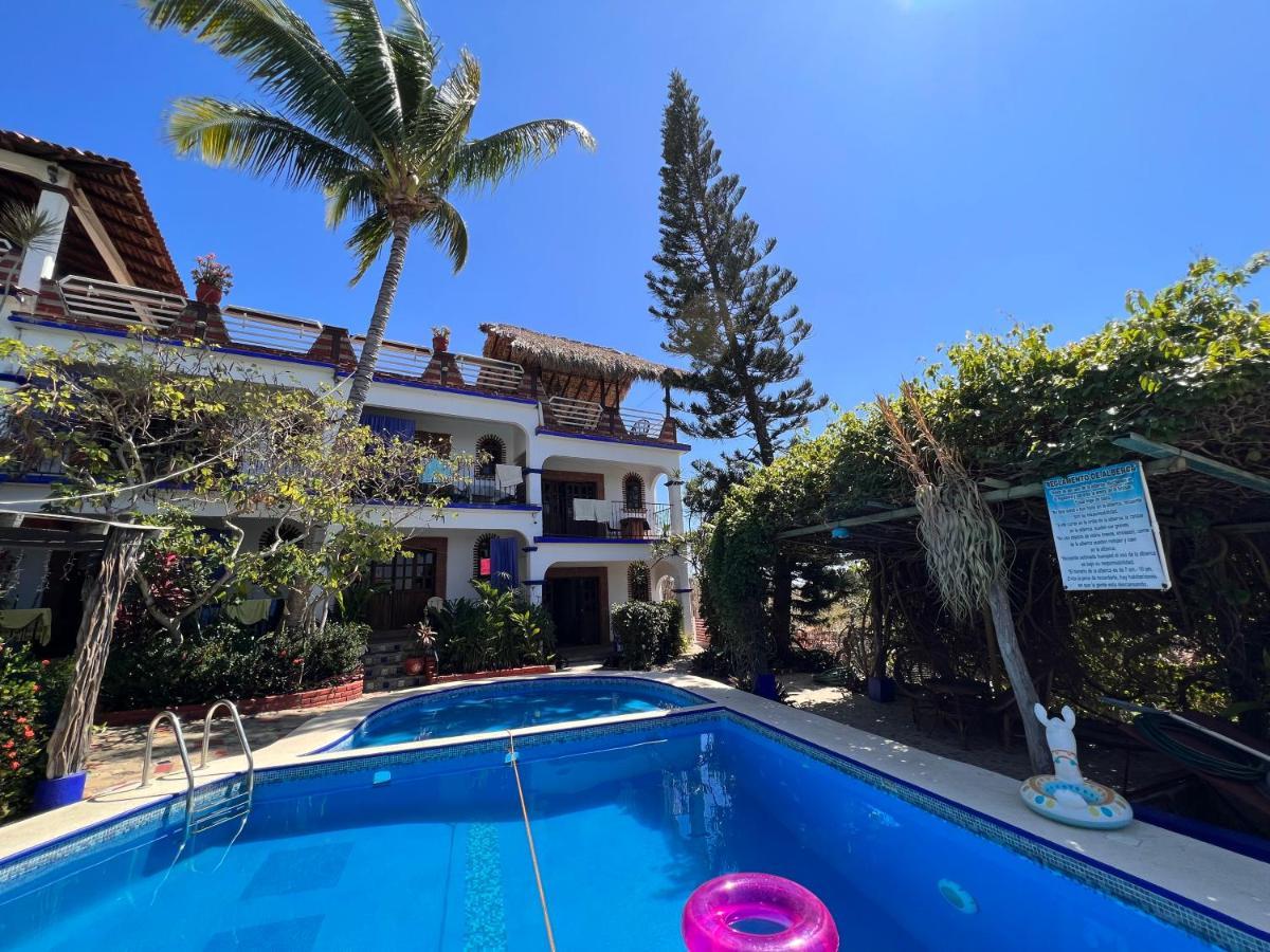 Апарт отель Casa Terranova (Adults Only) Пуэрто-Эскондидо Экстерьер фото