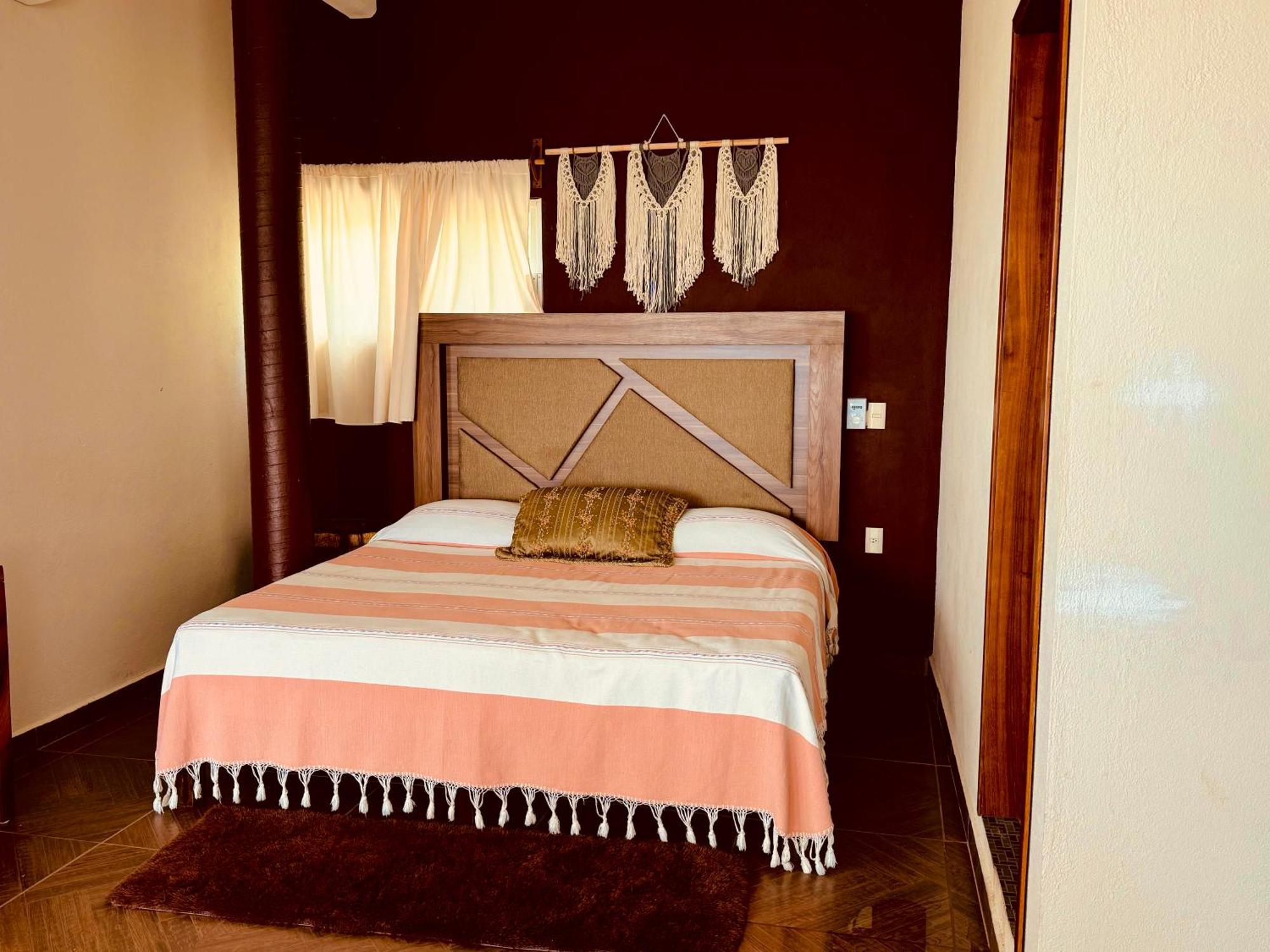 Апарт отель Casa Terranova (Adults Only) Пуэрто-Эскондидо Номер фото